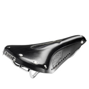 Brooks B17 Carved Short Women Saddle - 176x242 mm - Black