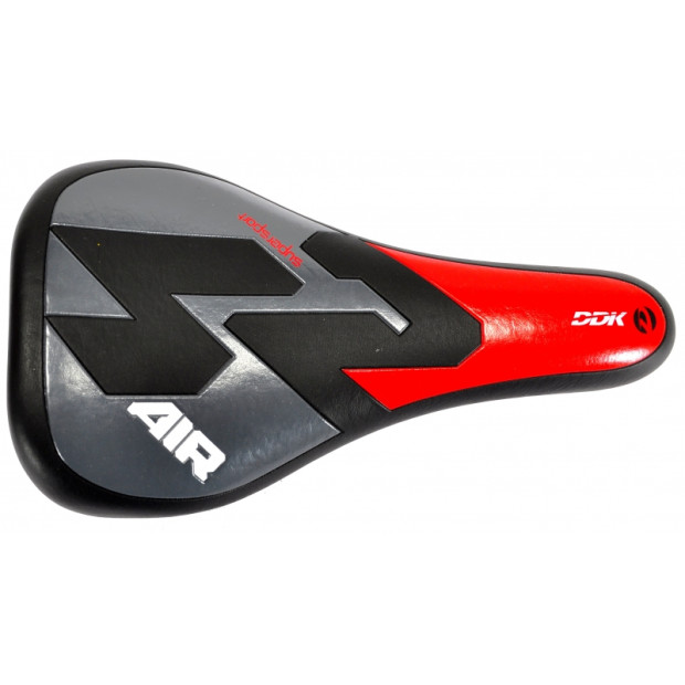 DDK Sport 2 Child/BMX Saddle Black/Red