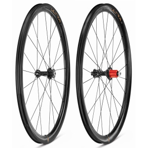 Pair of Campagnolo Hyperon ULTRA CARBON DISC TUBELESS Wheels - N3W