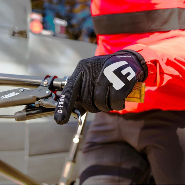 G-Form Pro-X4 MTB Gloves
